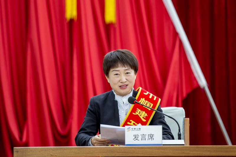 “巾帼建功”先进个人叶玉珍作事迹报告.jpg