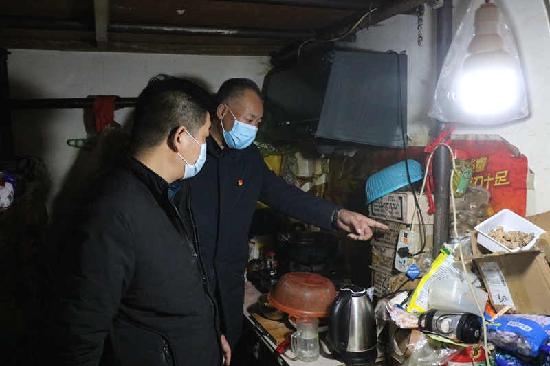 及时指出安全隐患.JPG