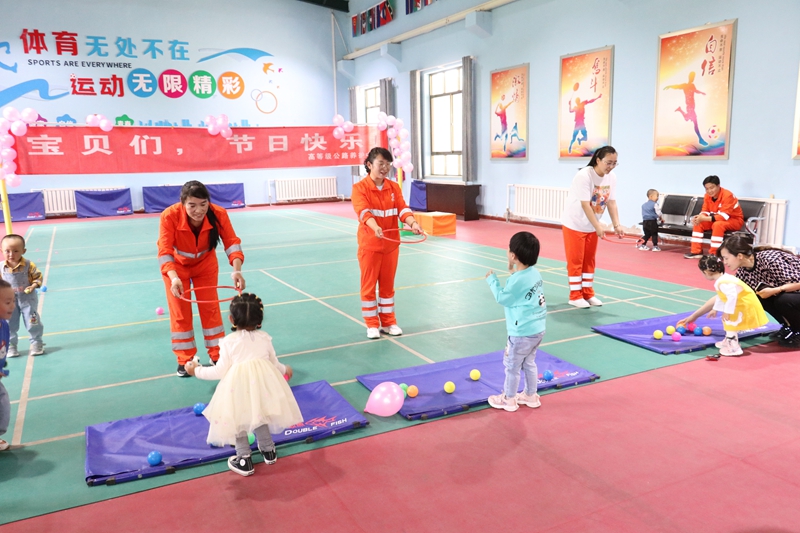 高养中心亲子活动2（蒋梅芳）.JPG