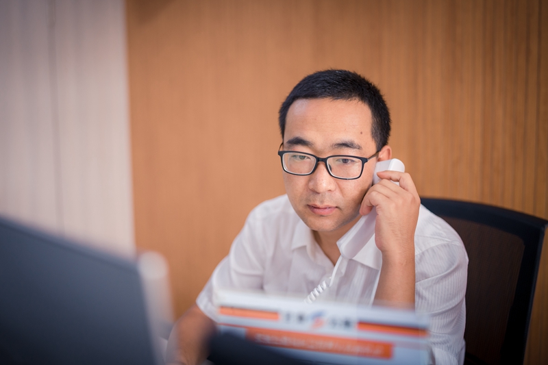 服务社会.jpg